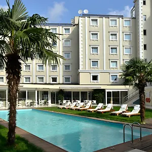 Hotel By Ihg, Provincia di Istanbul
